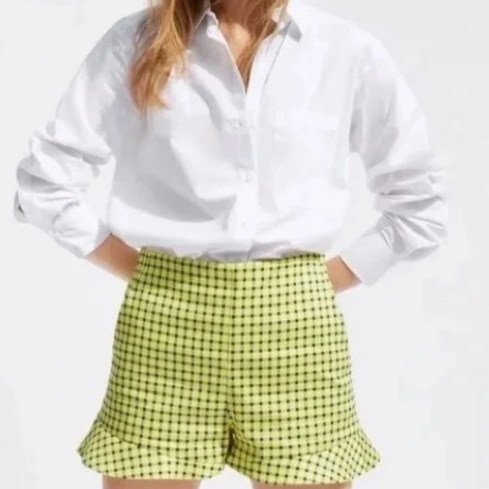 ZARA Blue Yellow Gingham Ruffled Shorts - SMALL